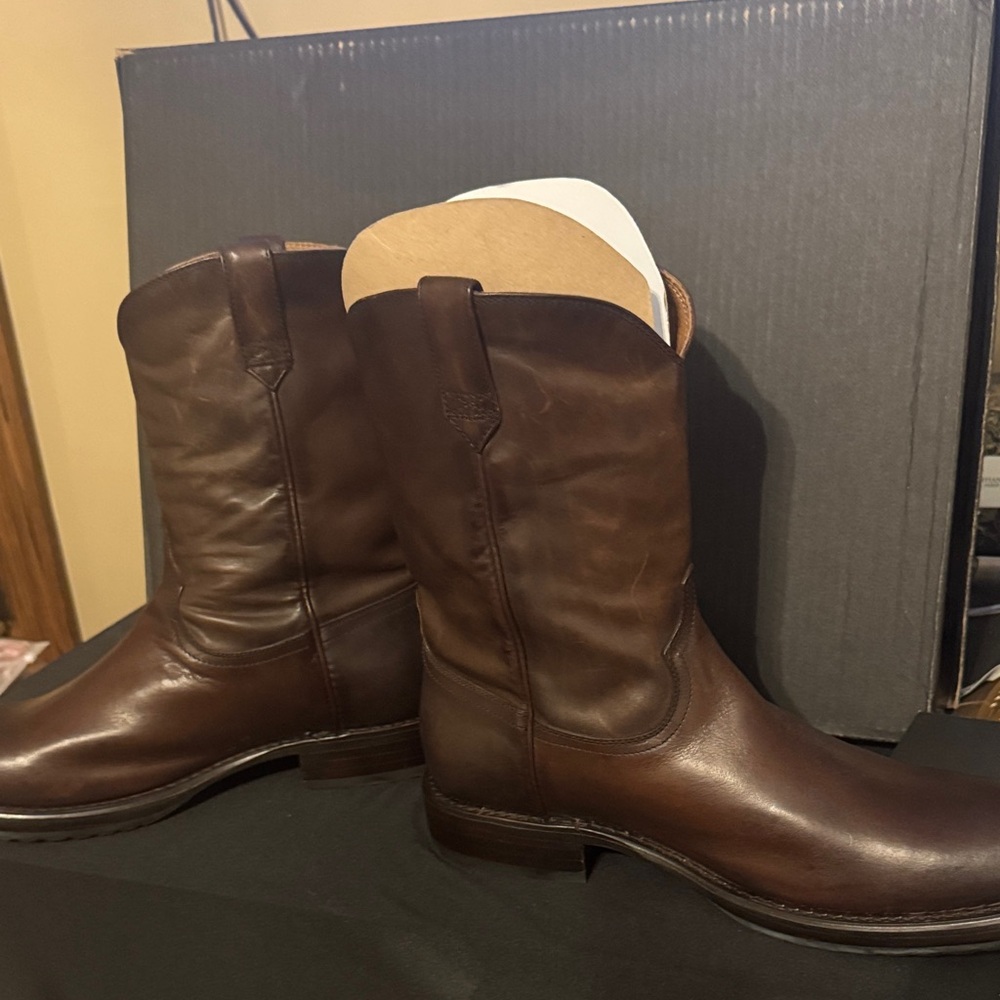 Frye Mens sz 11 Dark Brown Leather  ROPER Boots NWT - Picture 5 of 10